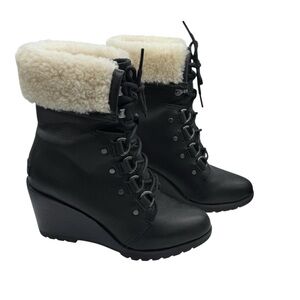 Sorel Black Lace Up Wedge Boots with Sherpa lining